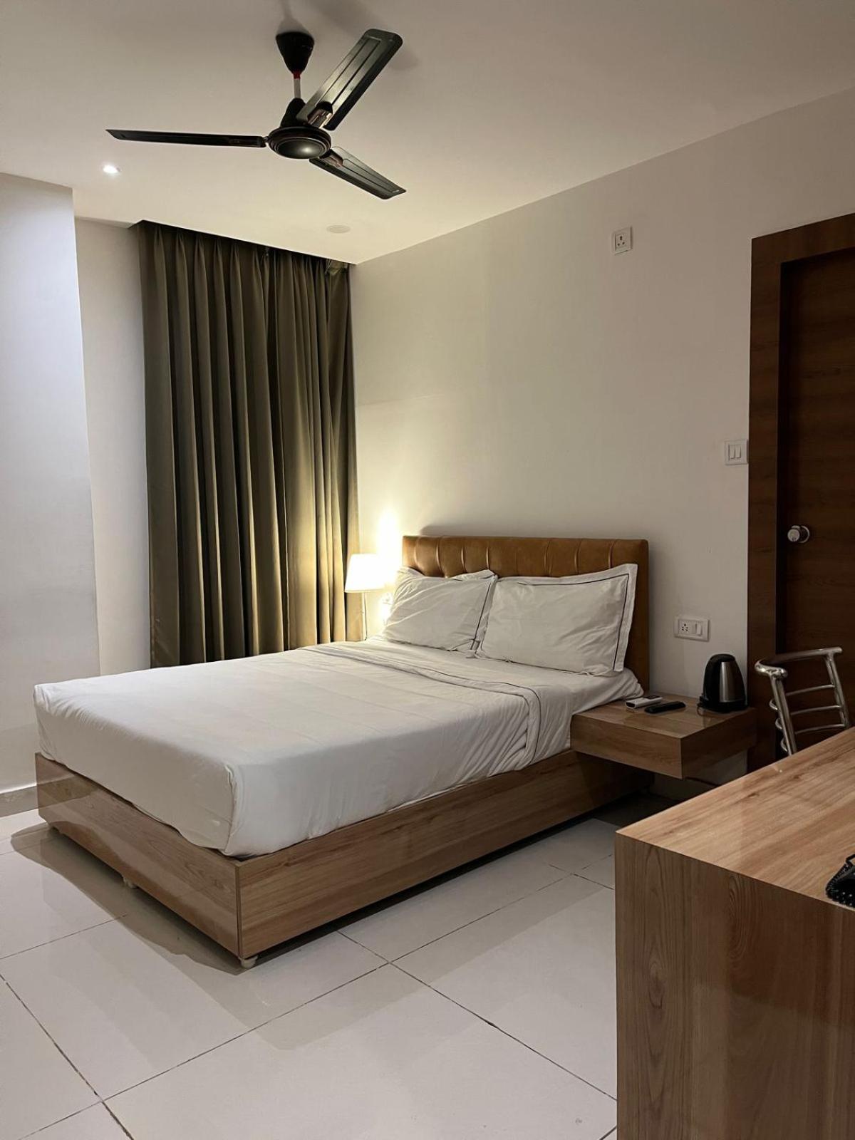 Hotel Hibiscus Tree- Bachupally Hyderabad Esterno foto