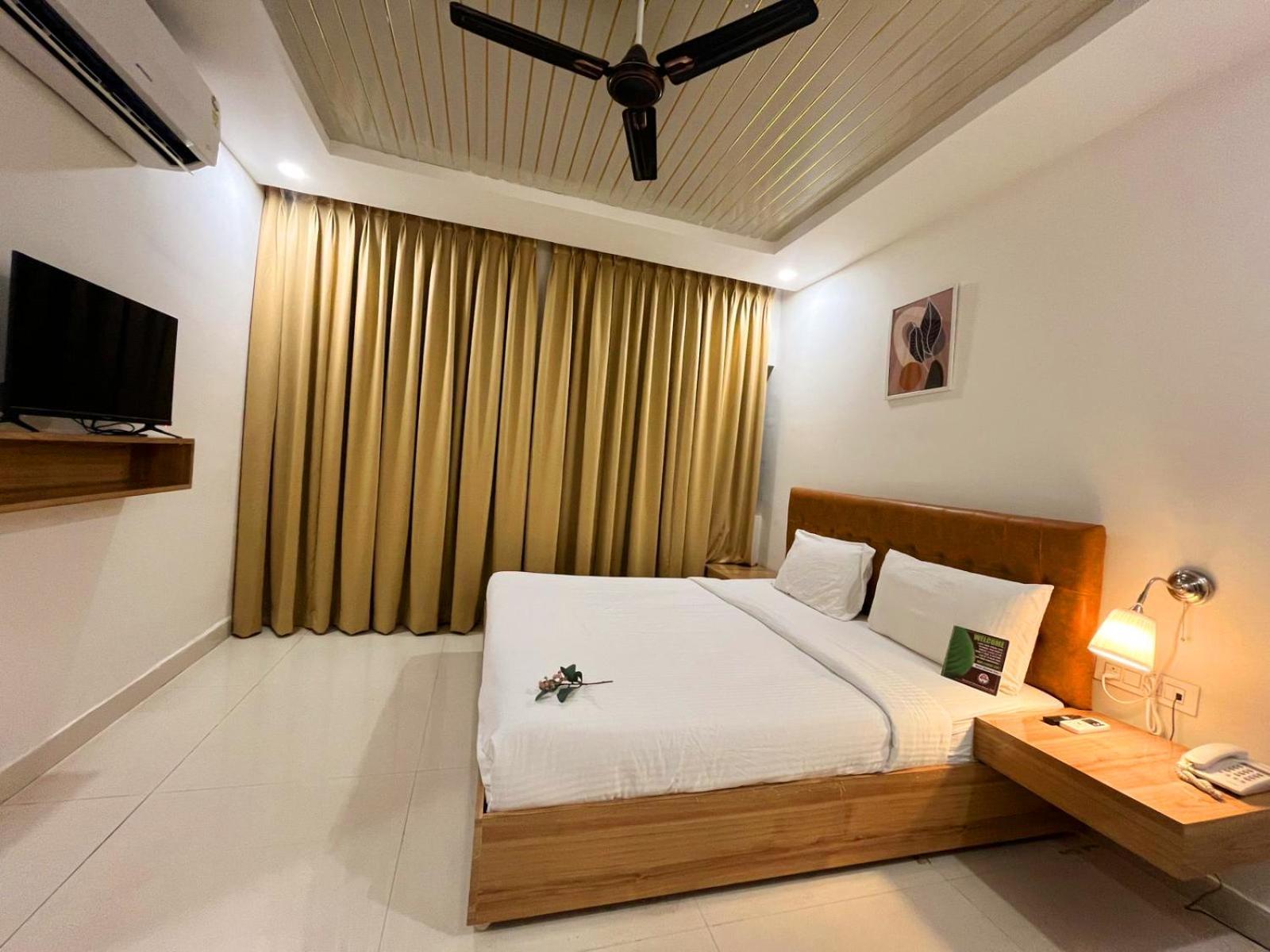 Hotel Hibiscus Tree- Bachupally Hyderabad Esterno foto
