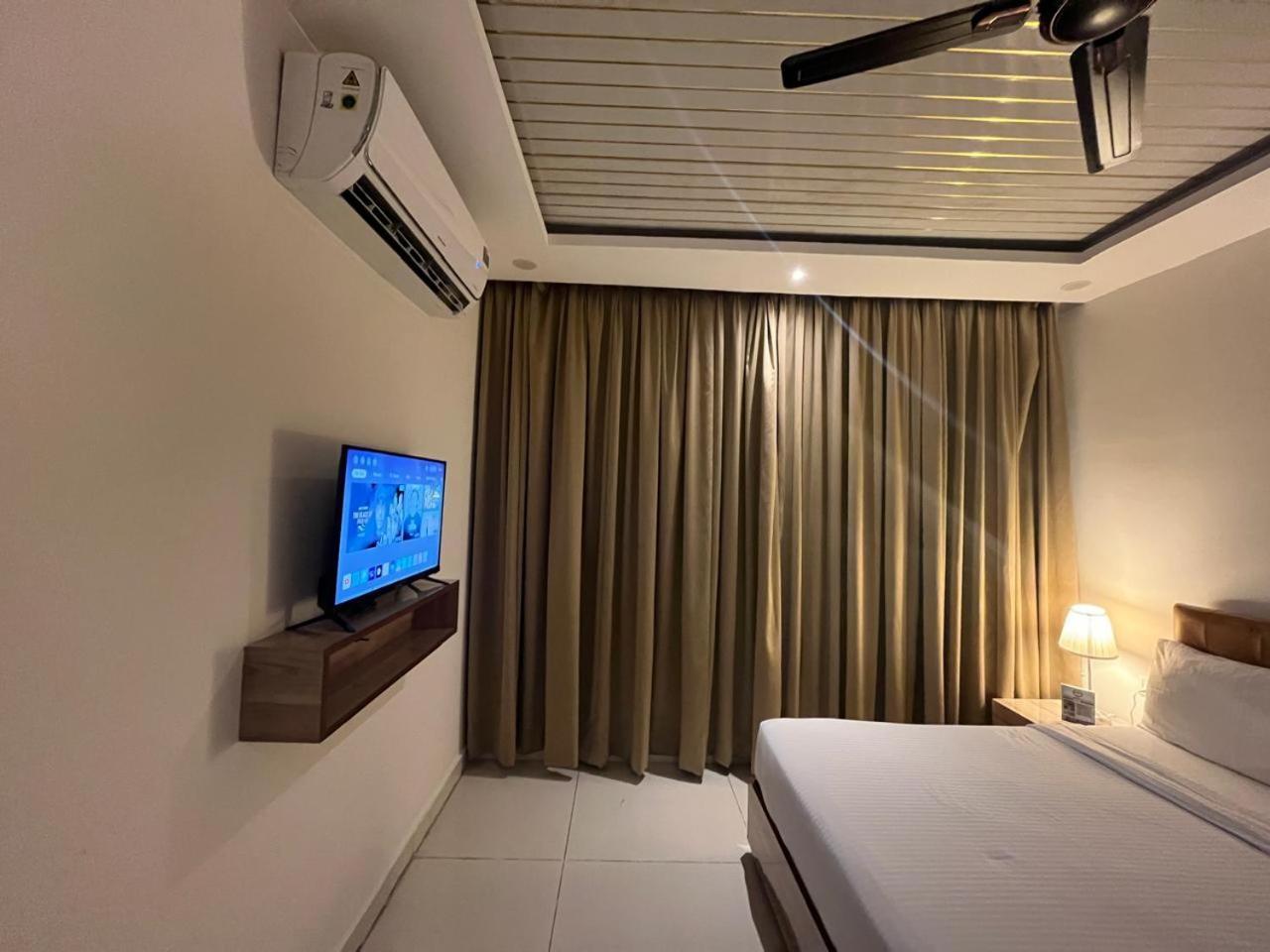 Hotel Hibiscus Tree- Bachupally Hyderabad Esterno foto